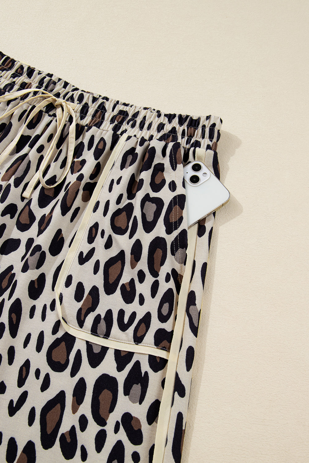 Khaki Exposed Seam Patched Pocket Plus Size Drawstring Leopard Wide Leg Pants