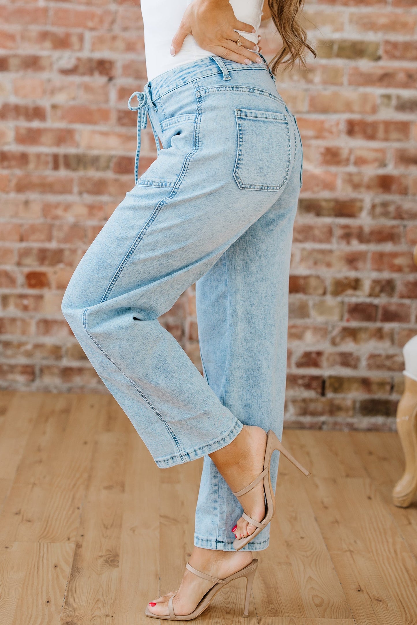Ivory Detail Drawstring Barrel Jeans