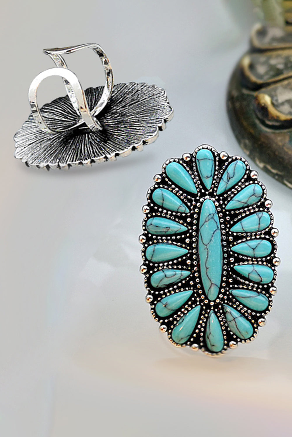 Beajella Vintage Oval Ring