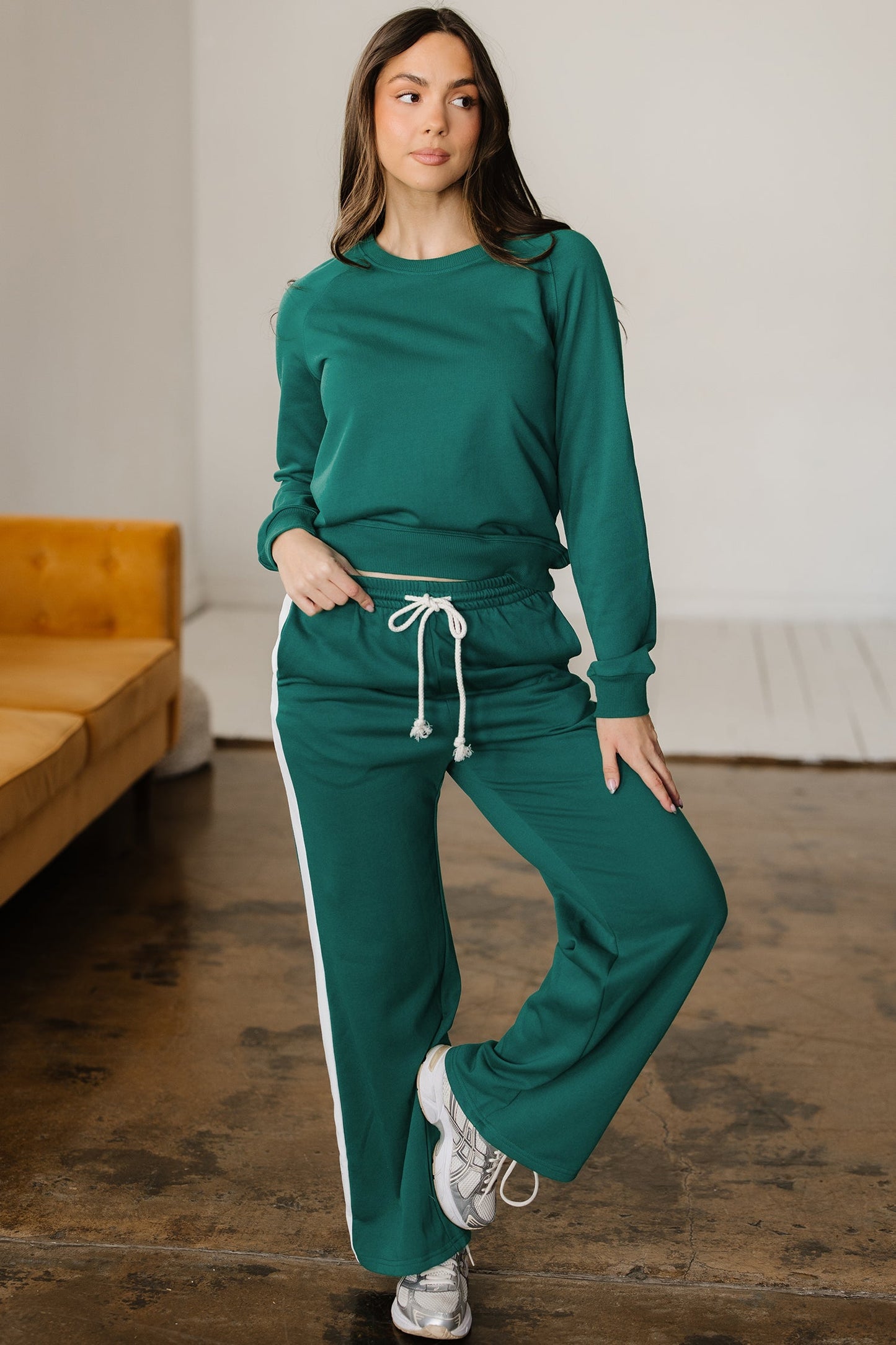 Aileen Solid Color Pullover Top